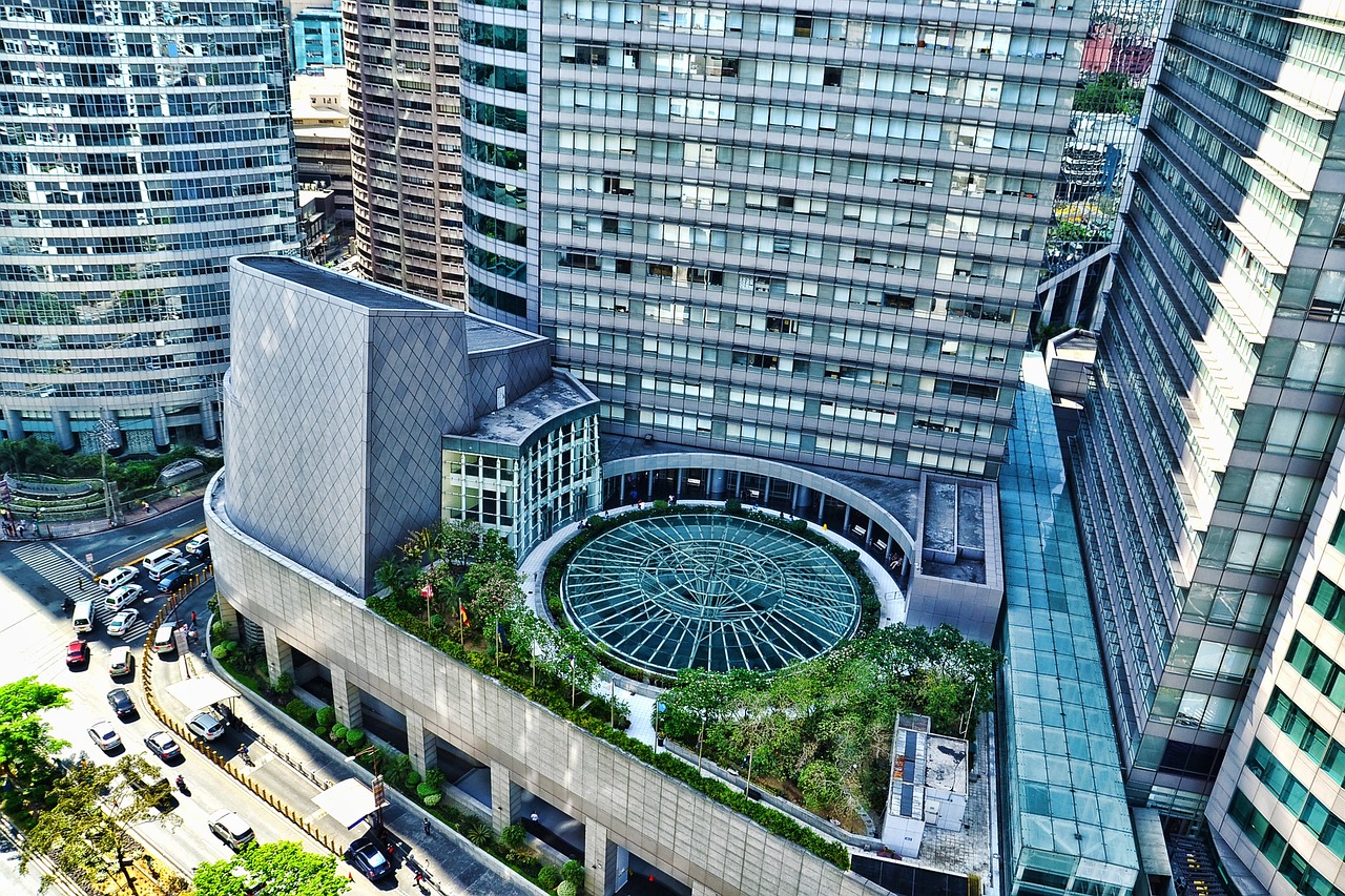 住房养老金试点，探索城市养老保障新模式——以全国首批试点城市为例
