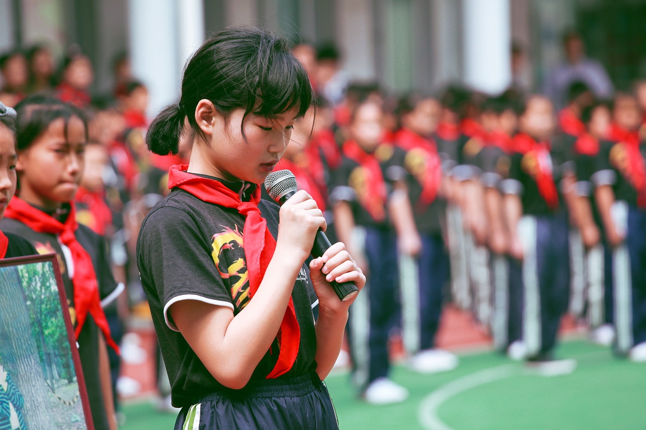 中学回应老师殴打学生，家长要求的？